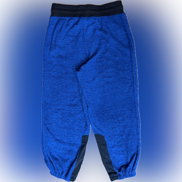 NWT Free People Movement SZ M OR L blue/black terry joggers w/drawstring waist. - Picture 2 of 10